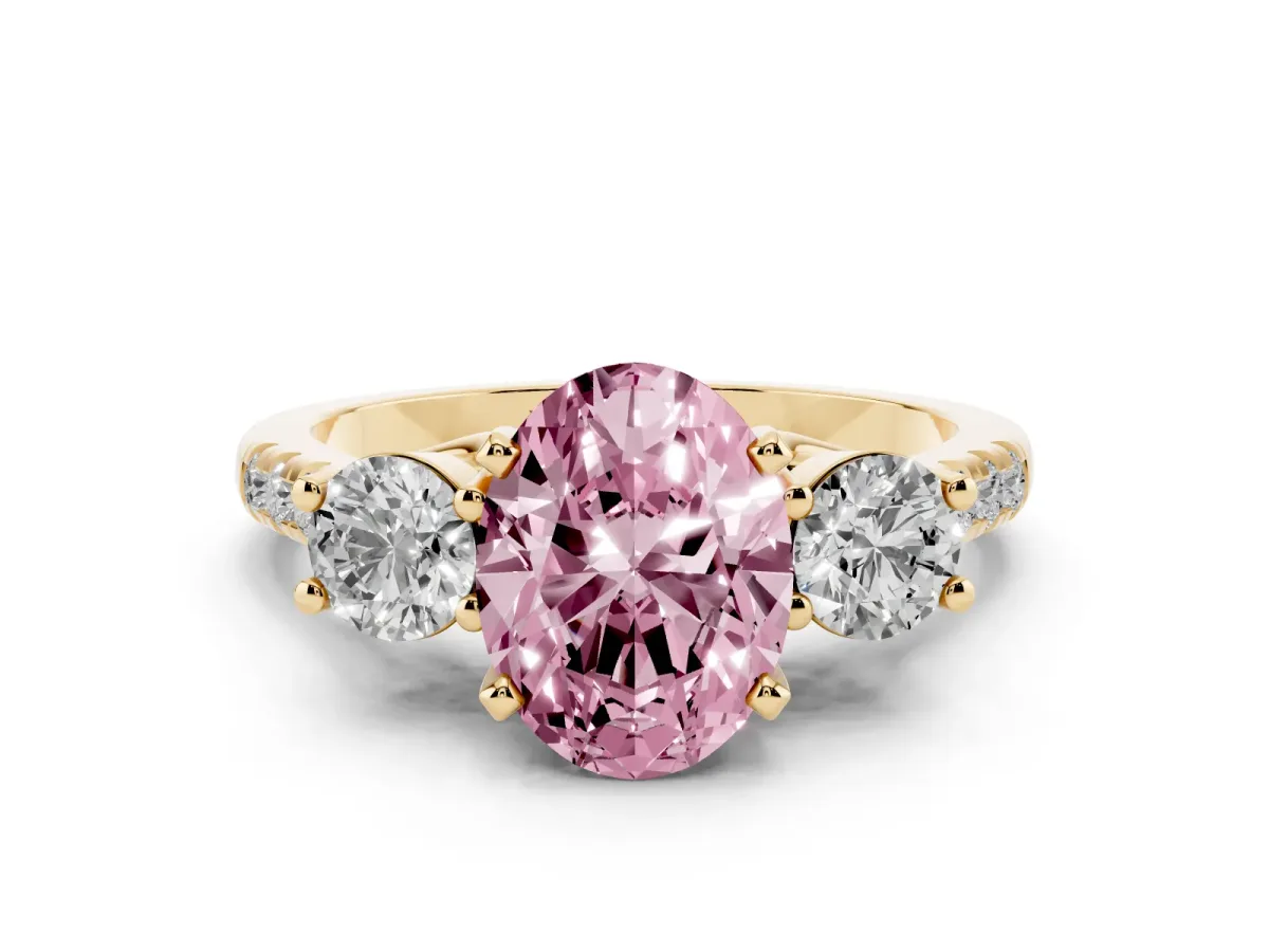 Fancy Pink Three-Stone Oval Cut Diamond Pavé Band with Four-Prong Setting Yellow gold