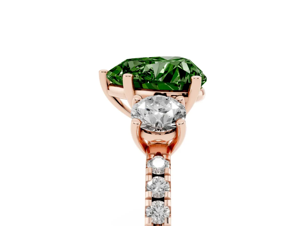 Fancy Green Three-Stone Heart Cut Cut Diamond Pavé Band with Prong Setting Rose gold