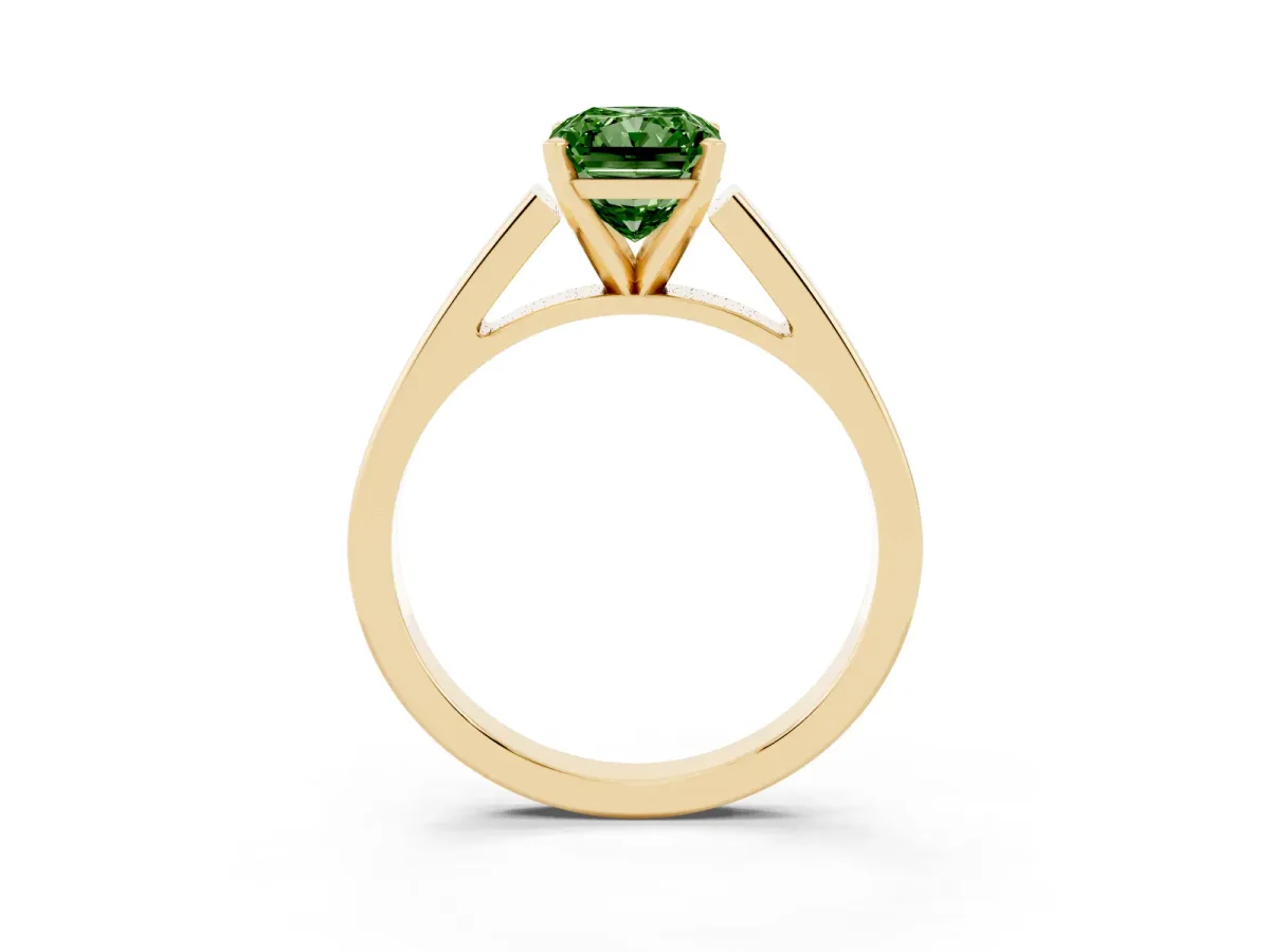 Fancy Green Radiant Cut Solitaire Engagement Ring with Four-Prong Setting and Tapered Band Yellow gold