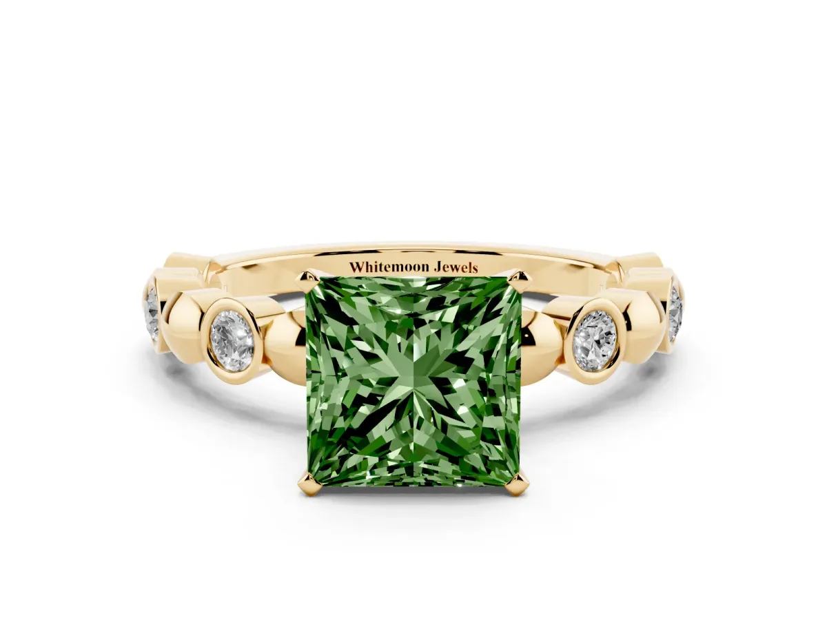 Fancy Green Princess Cut Solitaire Bezel-Set Diamond Ring with Beaded Band and Four-Prong Setting Yellow gold
