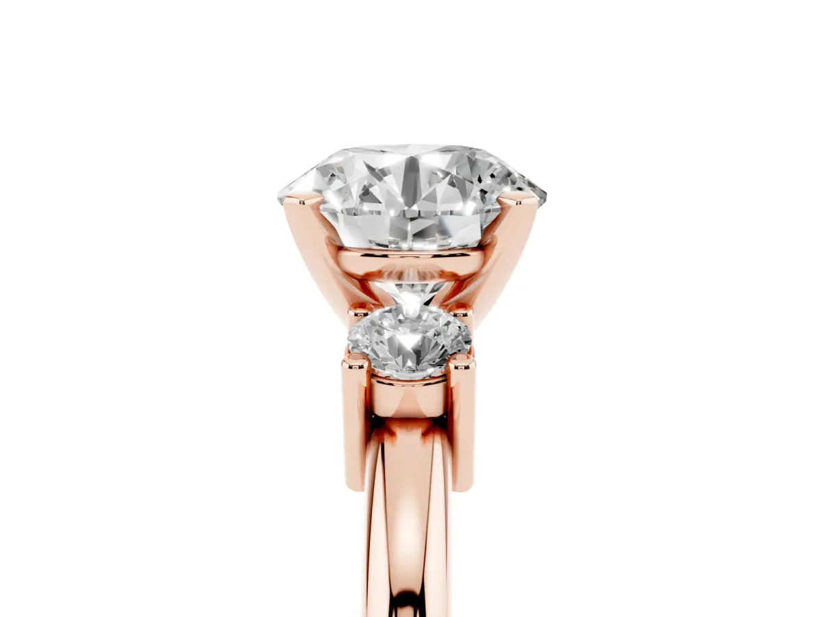 Three-Stone Round Cut Cut Diamond Solitaire with Prong Setting and Classic Band Rose gold