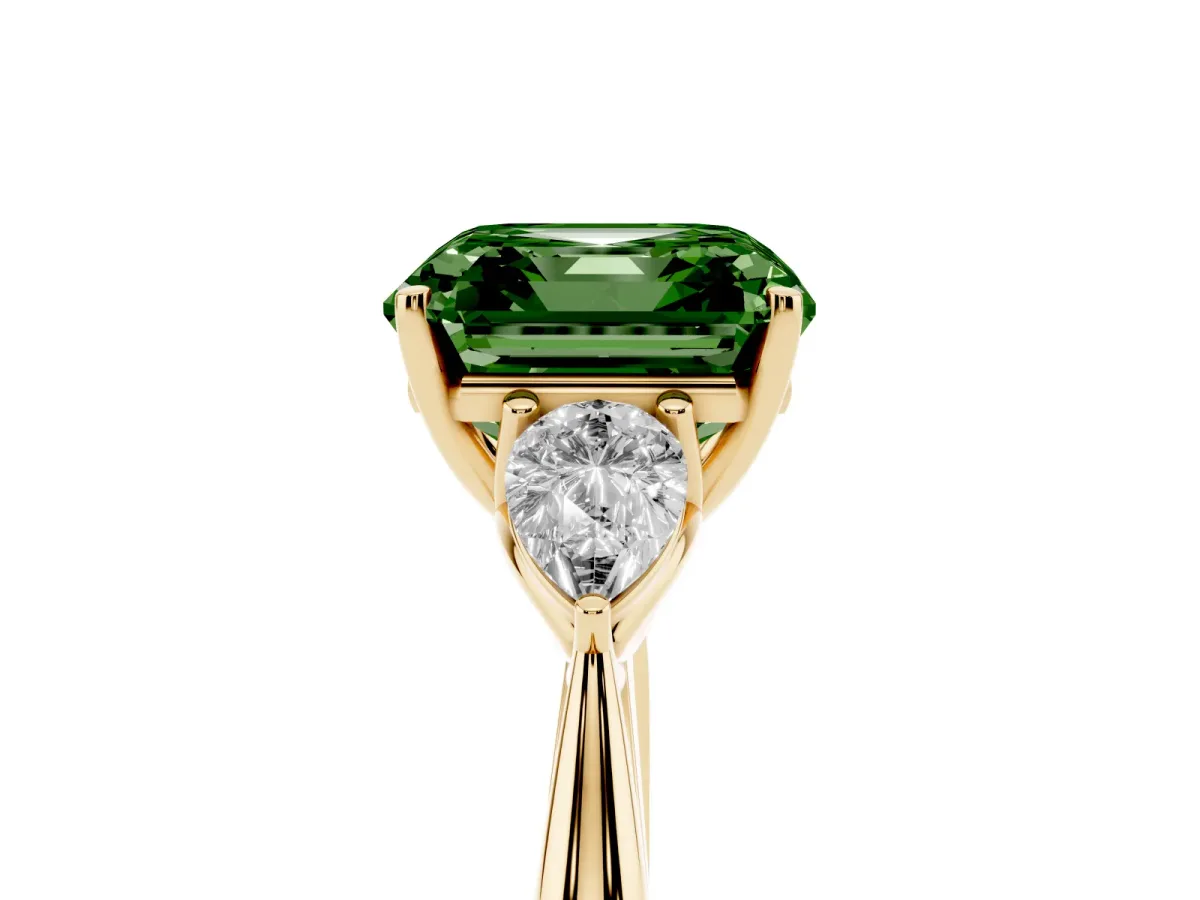 Fancy Green Three-Stone Asscher Cut Brilliant Diamond Solitaire Ring with Tapered Band and Four-Prong Setting Yellow gold