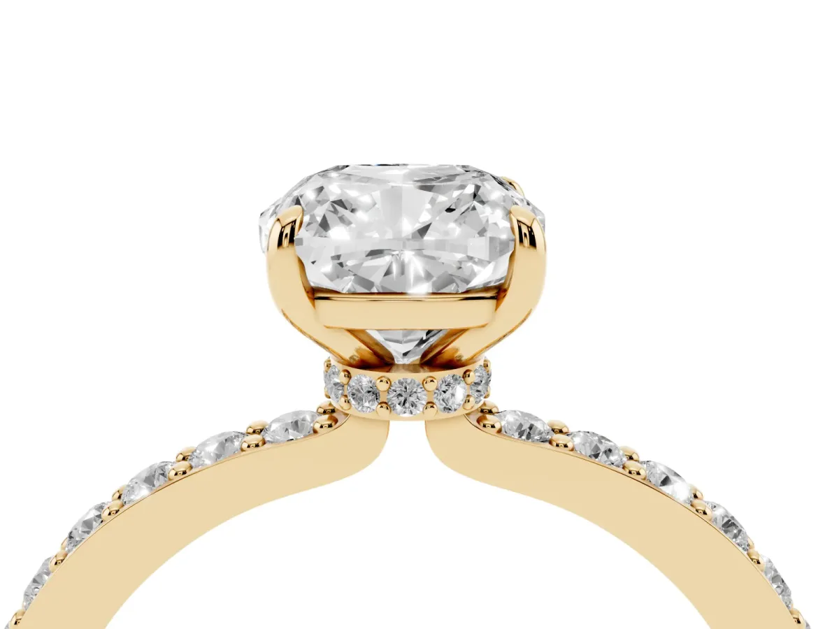 Cushion Cut Diamond Solitaire Engagement Ring with Pavé Band and Four-Prong Setting Yellow gold