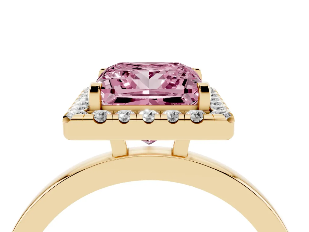 Fancy Pink Princess Cut Halo Diamond Solitaire with Pavé Band and Four-Prong Setting Yellow gold