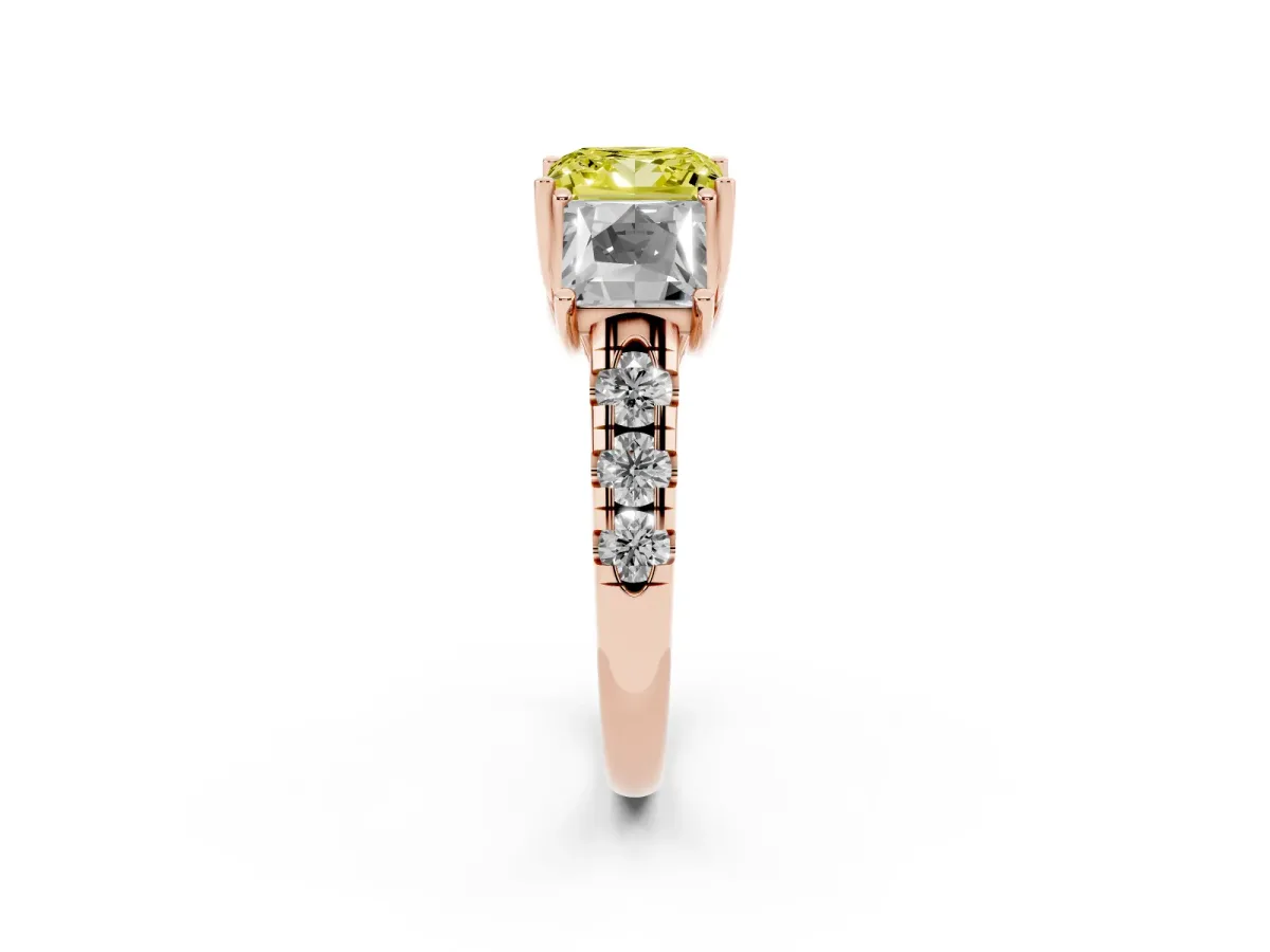 Fancy Yellow Three-Stone Princess Cut Diamond Pavé Band with Prong Setting Rose gold