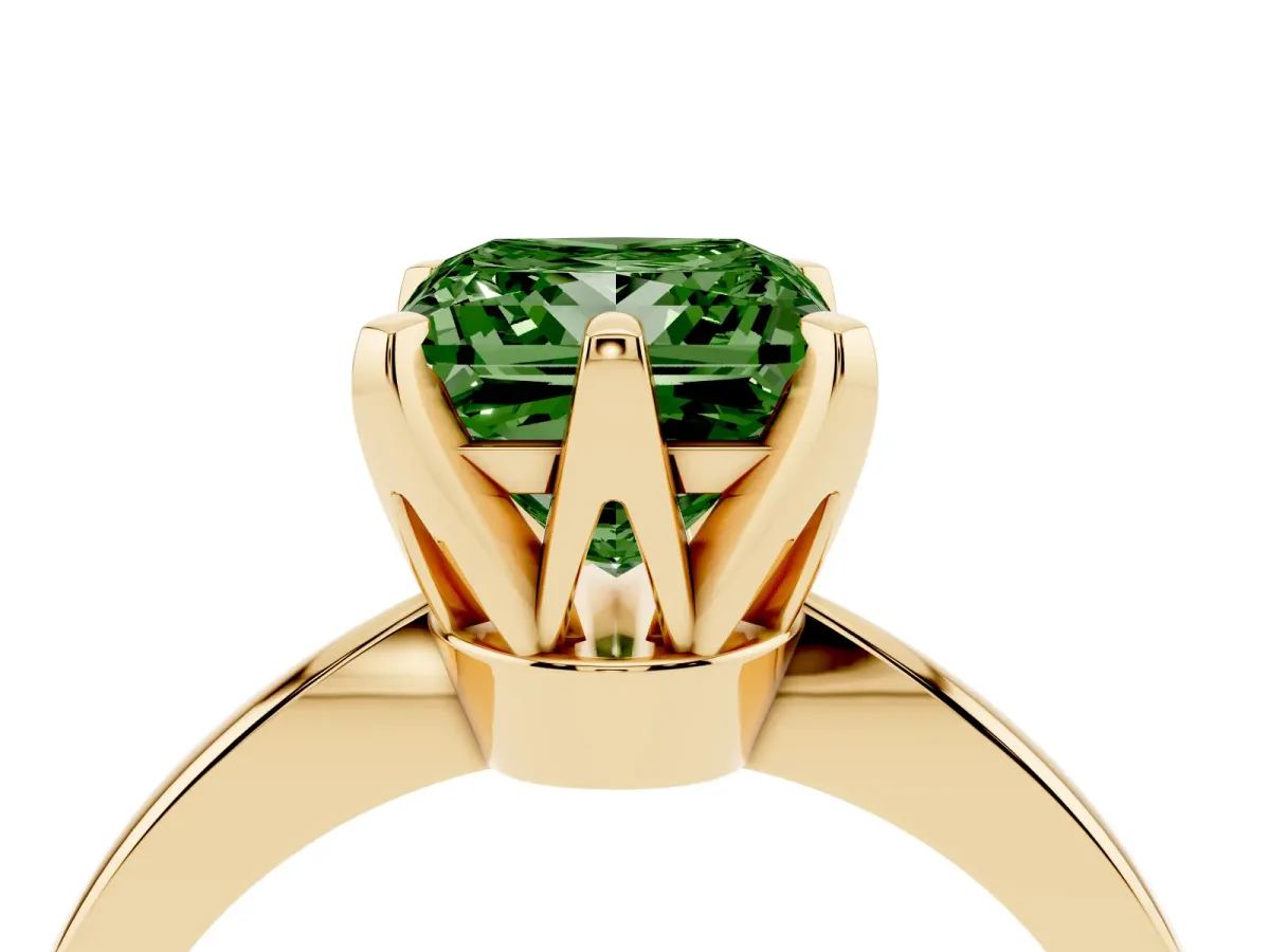 Fancy Green Princess Cut Solitaire Engagement Ring with Six-Prong Setting and Tapered Band Yellow gold