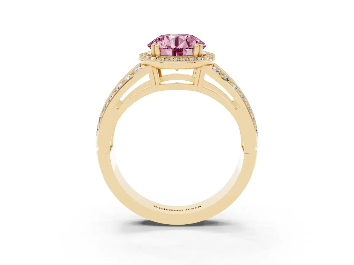 Fancy Pink Round Cut Diamond Halo Ring with Split Shank Pavé Band and Four-Prong Setting Yellow gold