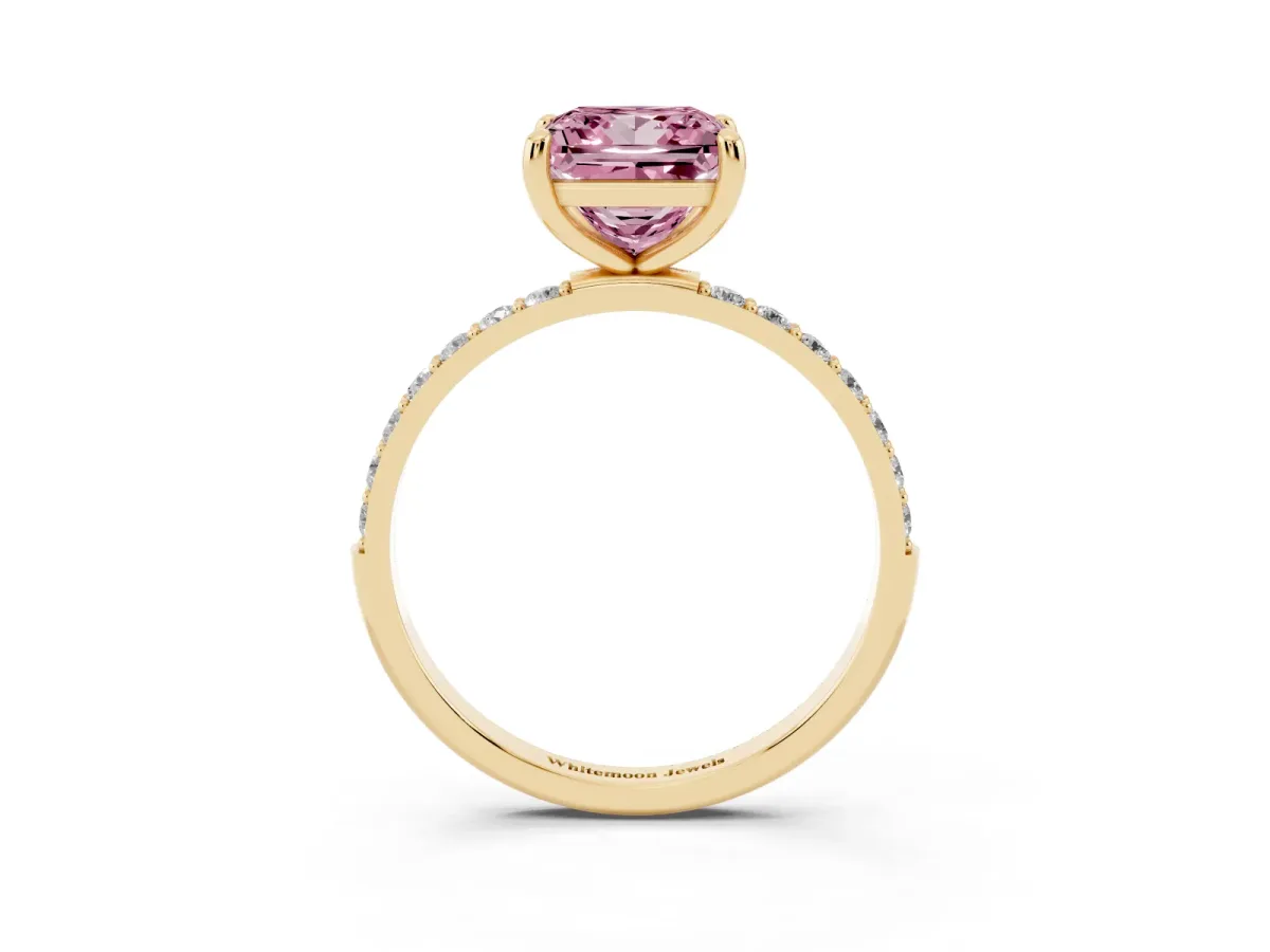 Fancy Pink Princess Cut Diamond Solitaire Ring with Round Pavé Band and Prong Setting Yellow gold
