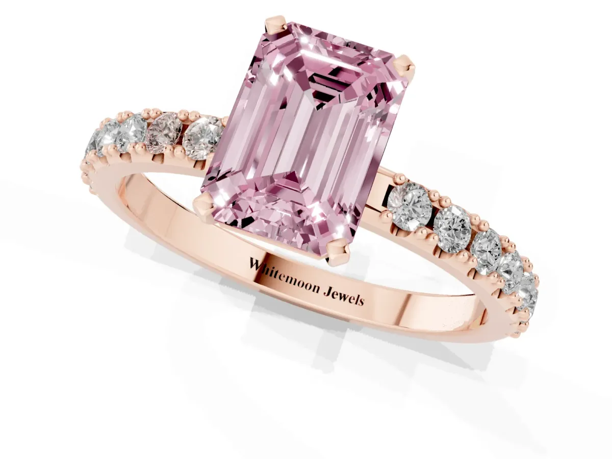 Fancy Pink Emerald Cut Diamond Solitaire Pavé Band with Four-Prong Setting Rose gold