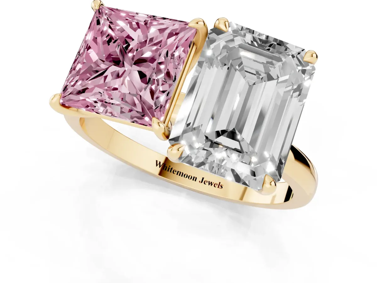 Fancy Pink Princess Cut and Emerald Cut Toi Moi Ring with Prong Setting Yellow gold