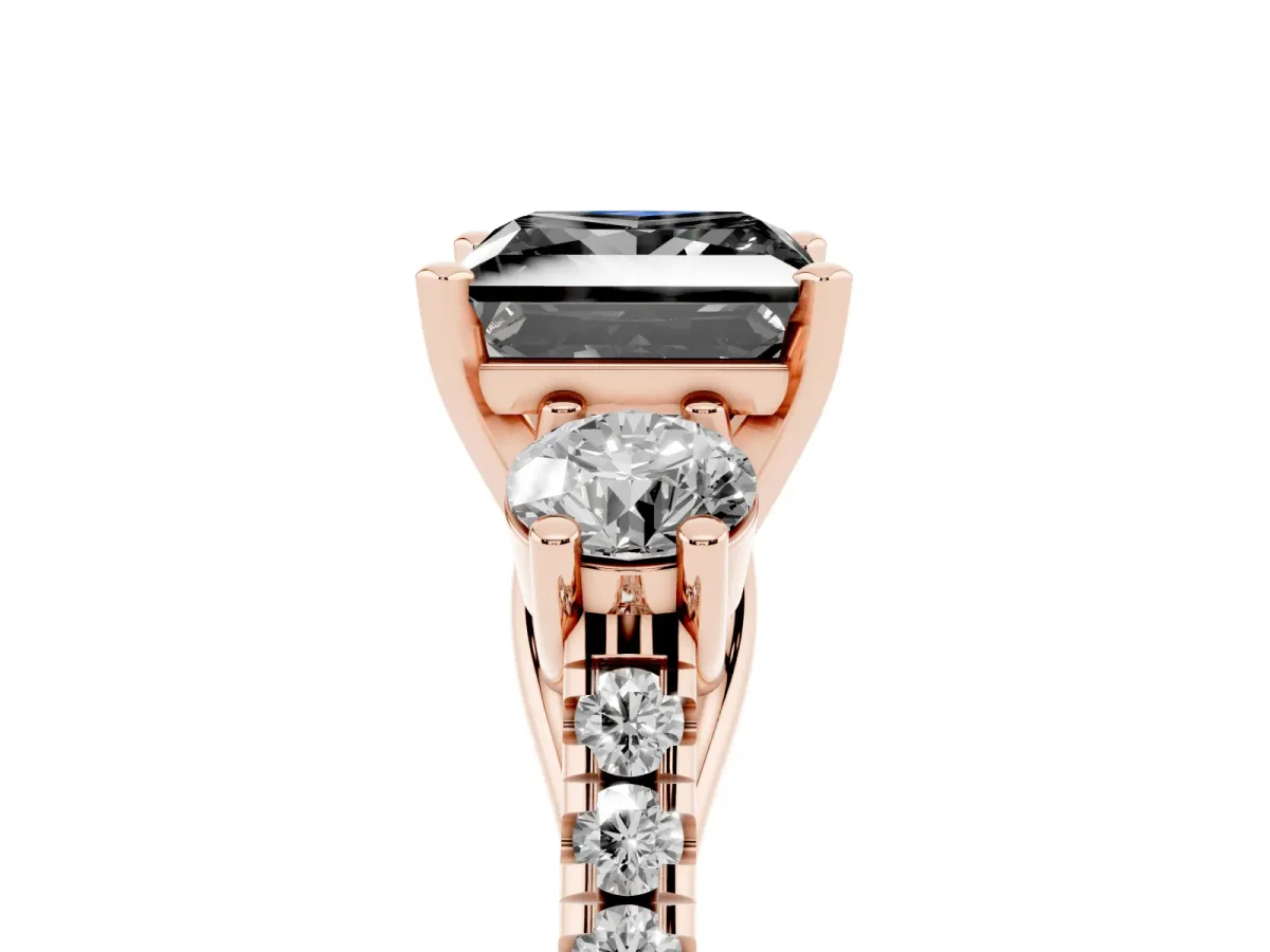 Fancy Black Three-Stone Princess Cut Diamond Pavé Band with Four-Prong Setting Rose gold