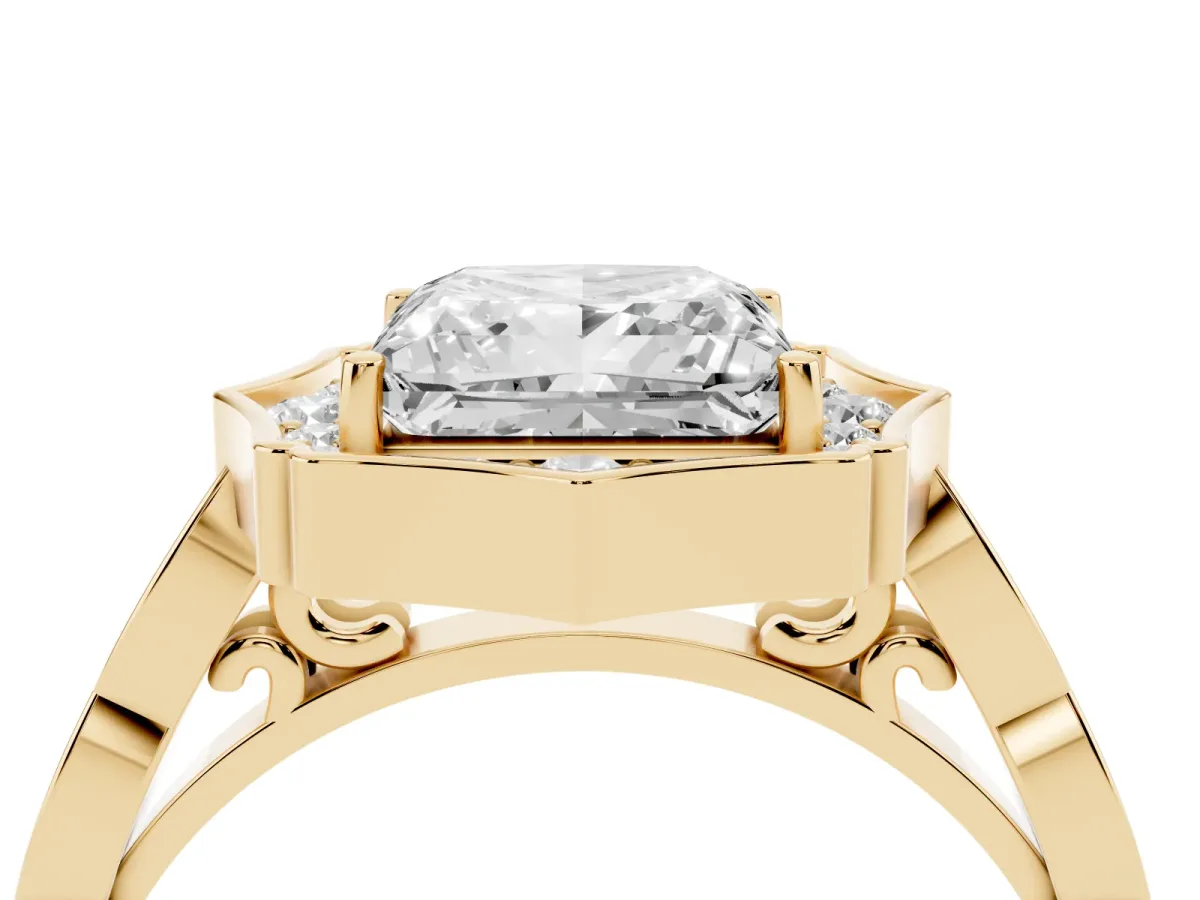 Princess Cut Halo Diamond Engagement Ring with Milgrain Band and Four-Prong Setting Yellow gold