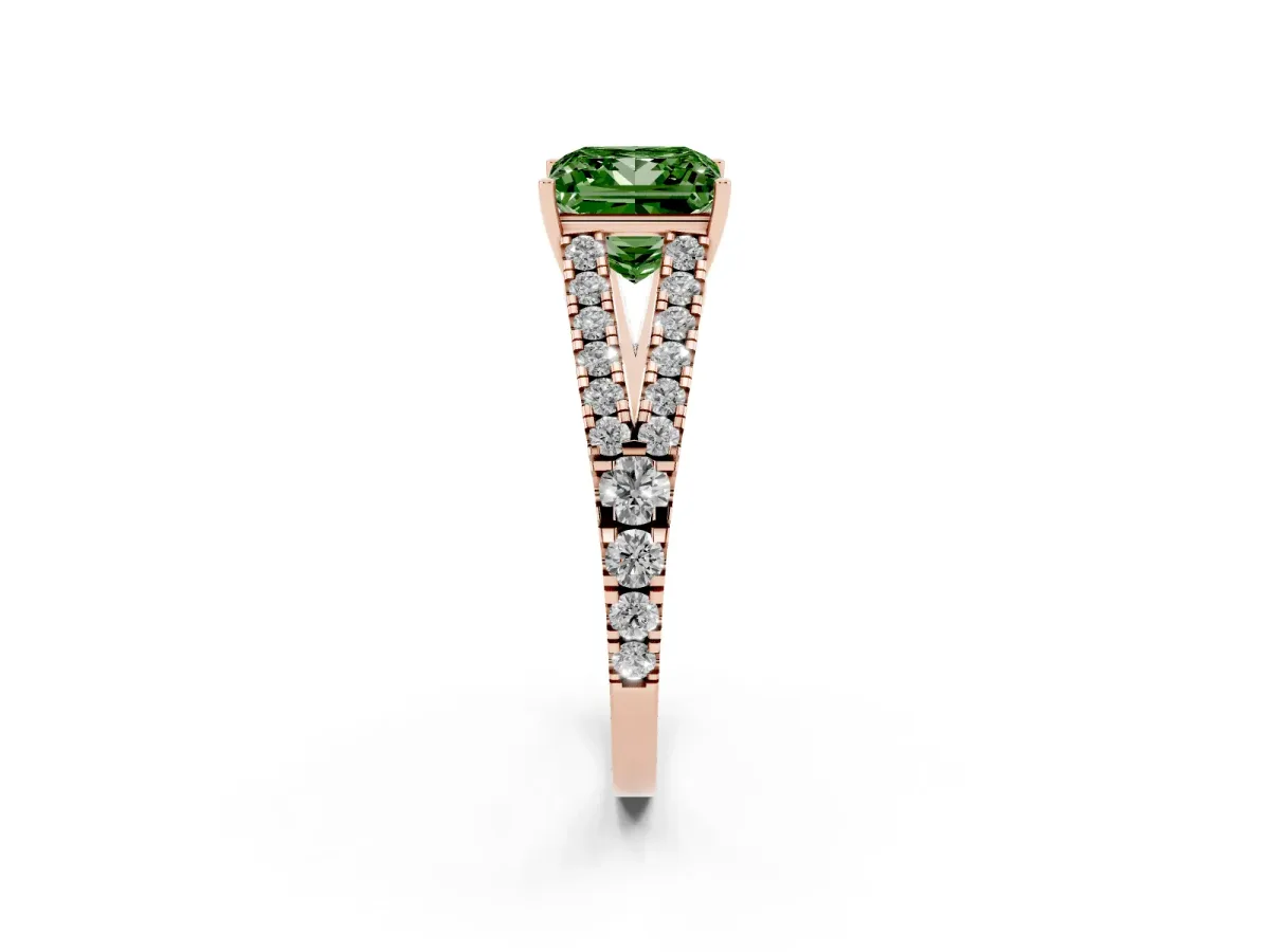 Fancy Green Princess Cut Diamond Split Shank Engagement Ring with Round Pavé and Prong Setting Rose gold