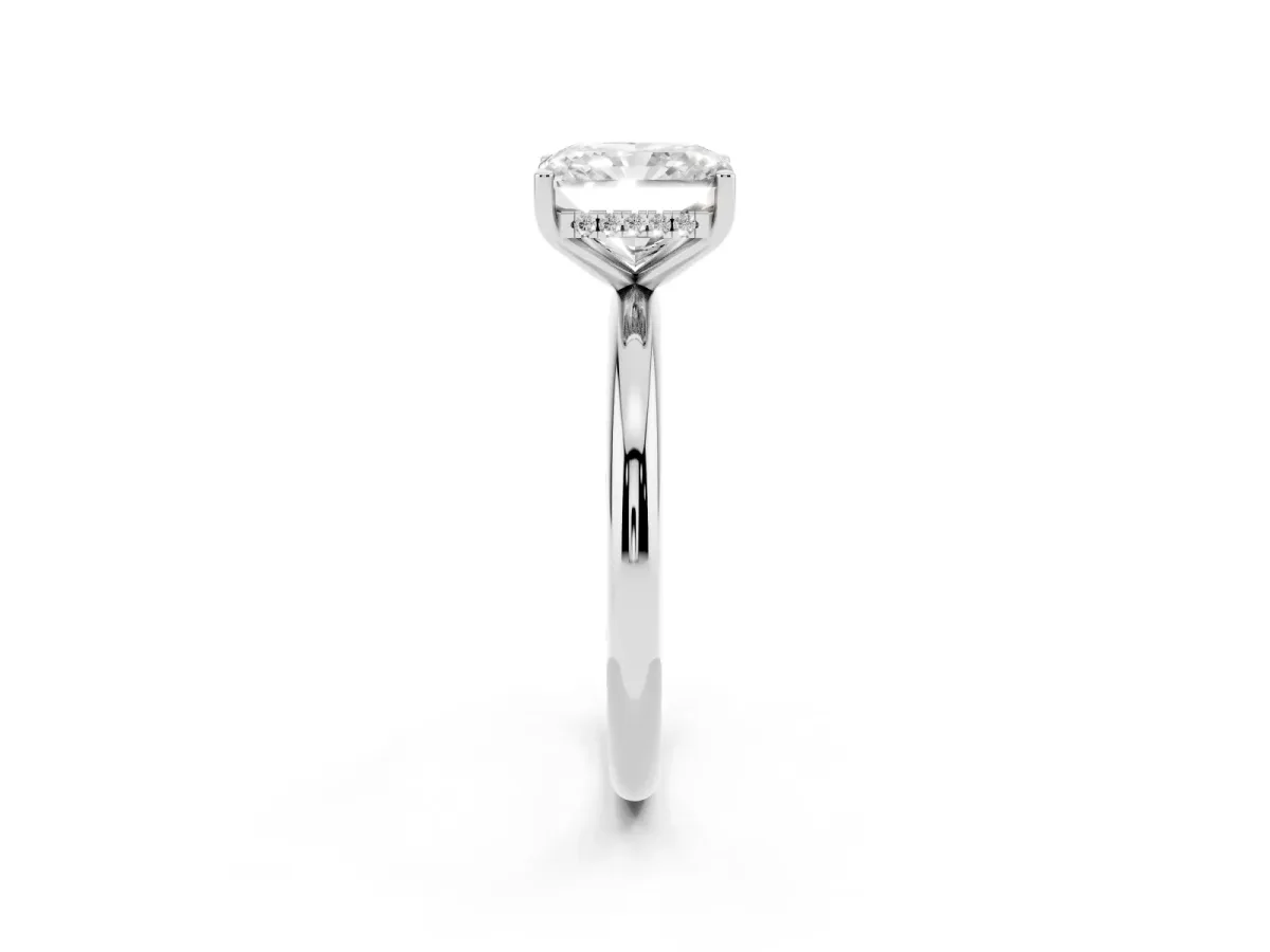 Radiant Cut Cut Solitaire Engagement Ring with Four-Prong Setting and Classic Band Platinum