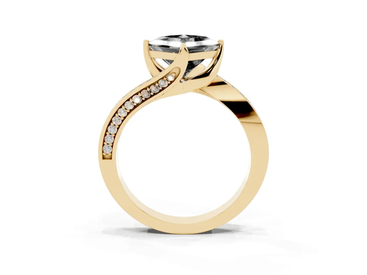 Fancy Black Princess Cut Solitaire Diamond Twist Band with Pavé Setting and Four-Prong Setting Yellow gold