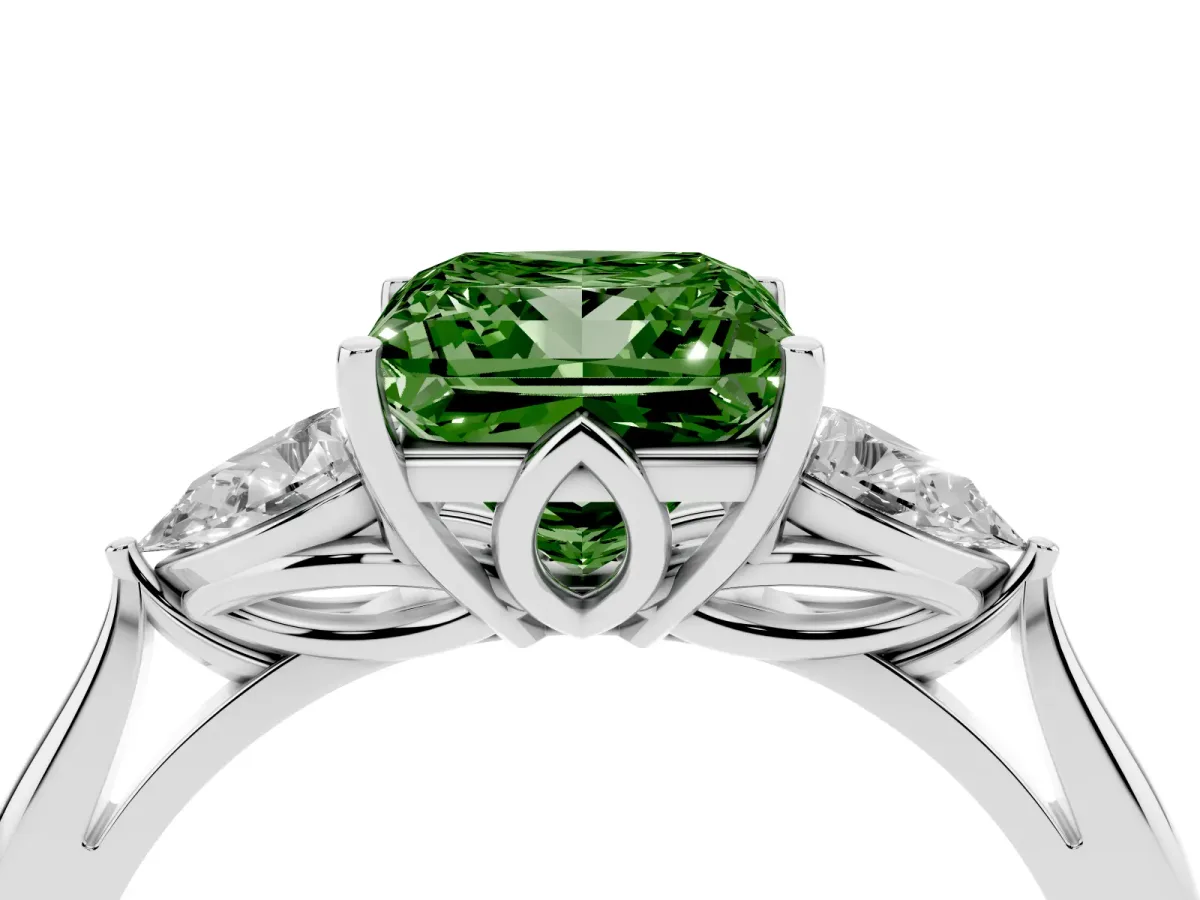 Fancy Green Three-Stone Princess Cut Brilliant Diamond Solitaire Ring with Tapered Band and Four-Prong Setting White gold