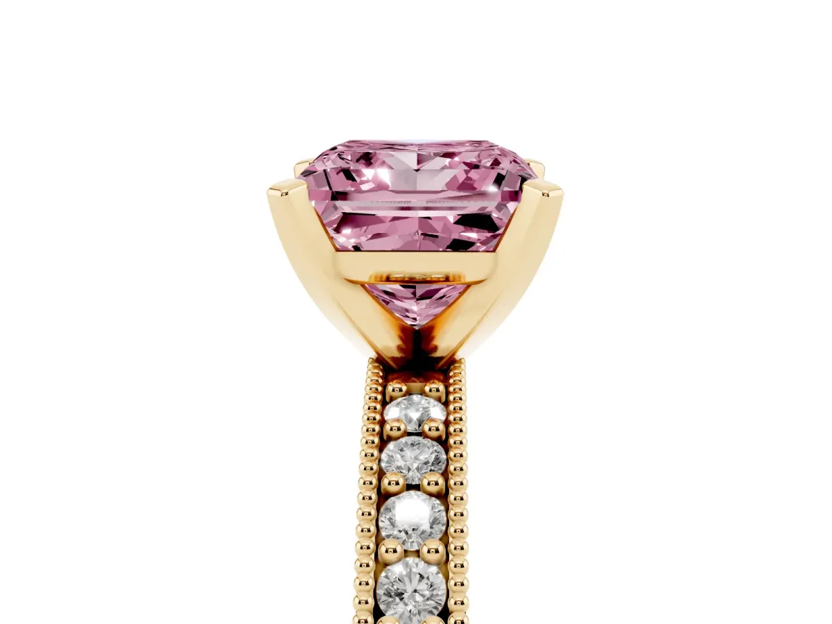 Fancy Pink Princess Cut Diamond Milgrain Pavé Engagement Ring with Four-Prong Setting Yellow gold