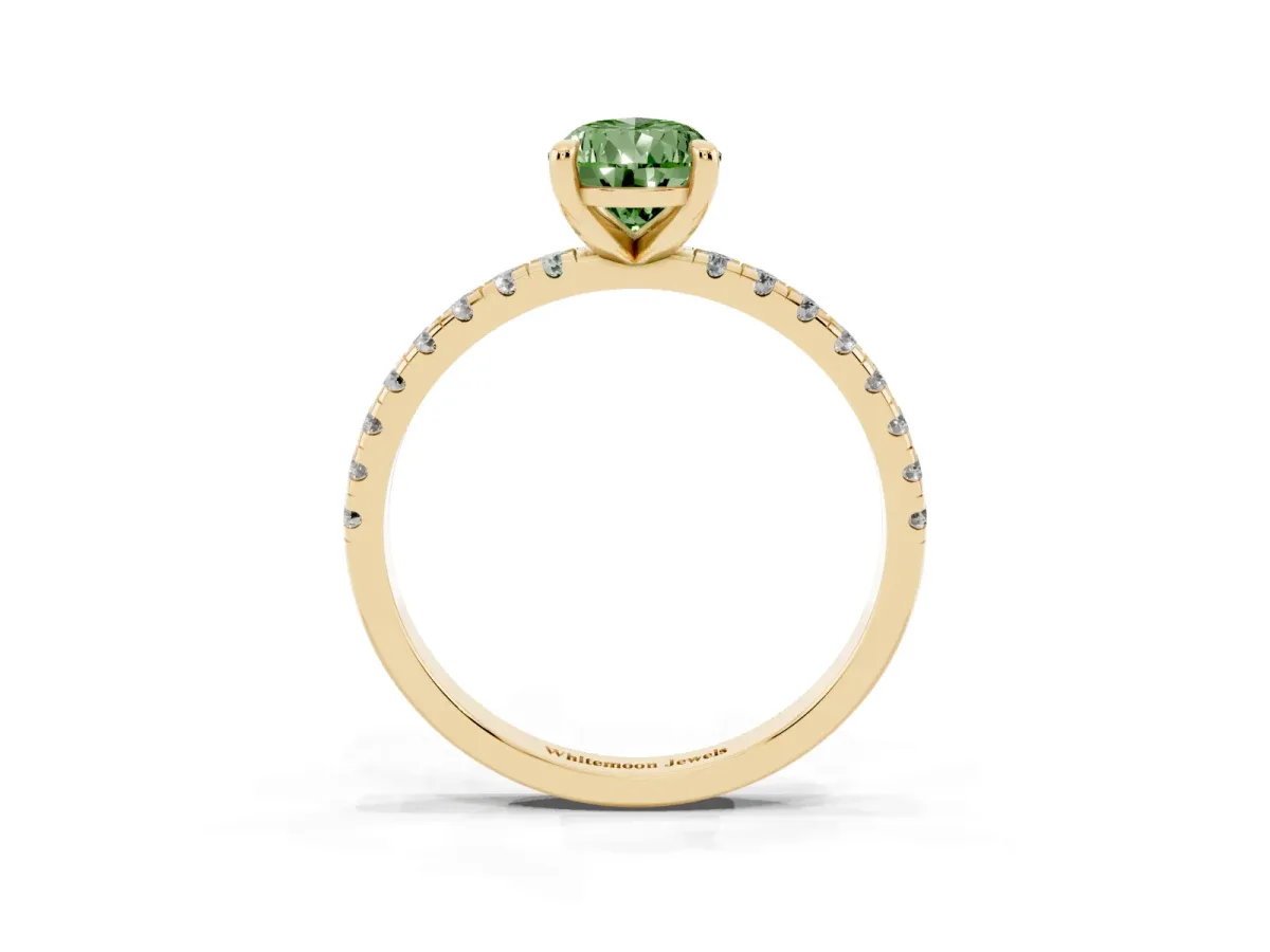 Fancy Green Pear Cut Diamond Brilliant Solitaire Ring with Pavé Band and Four-Prong Setting Yellow gold