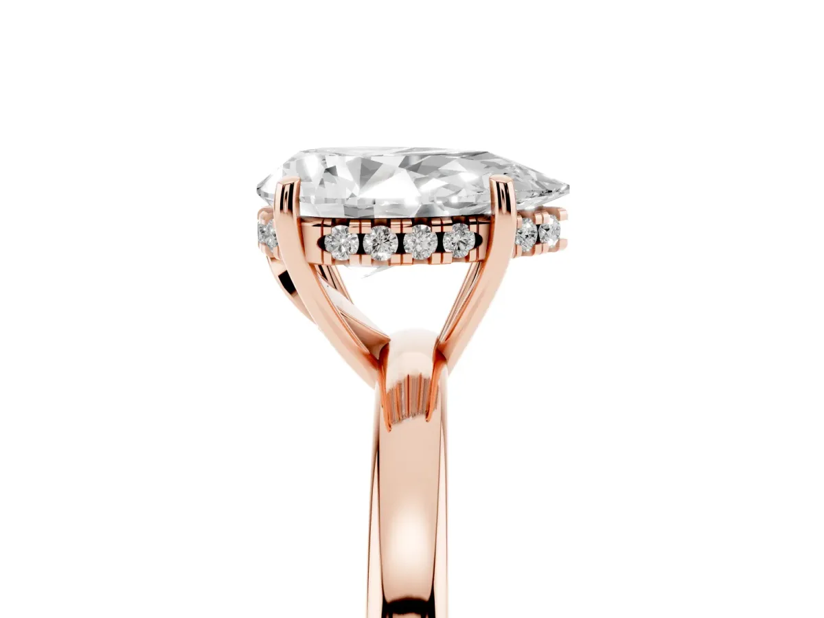 Pear Cut Solitaire Diamond Ring with Prong Setting and Plain Band Rose gold