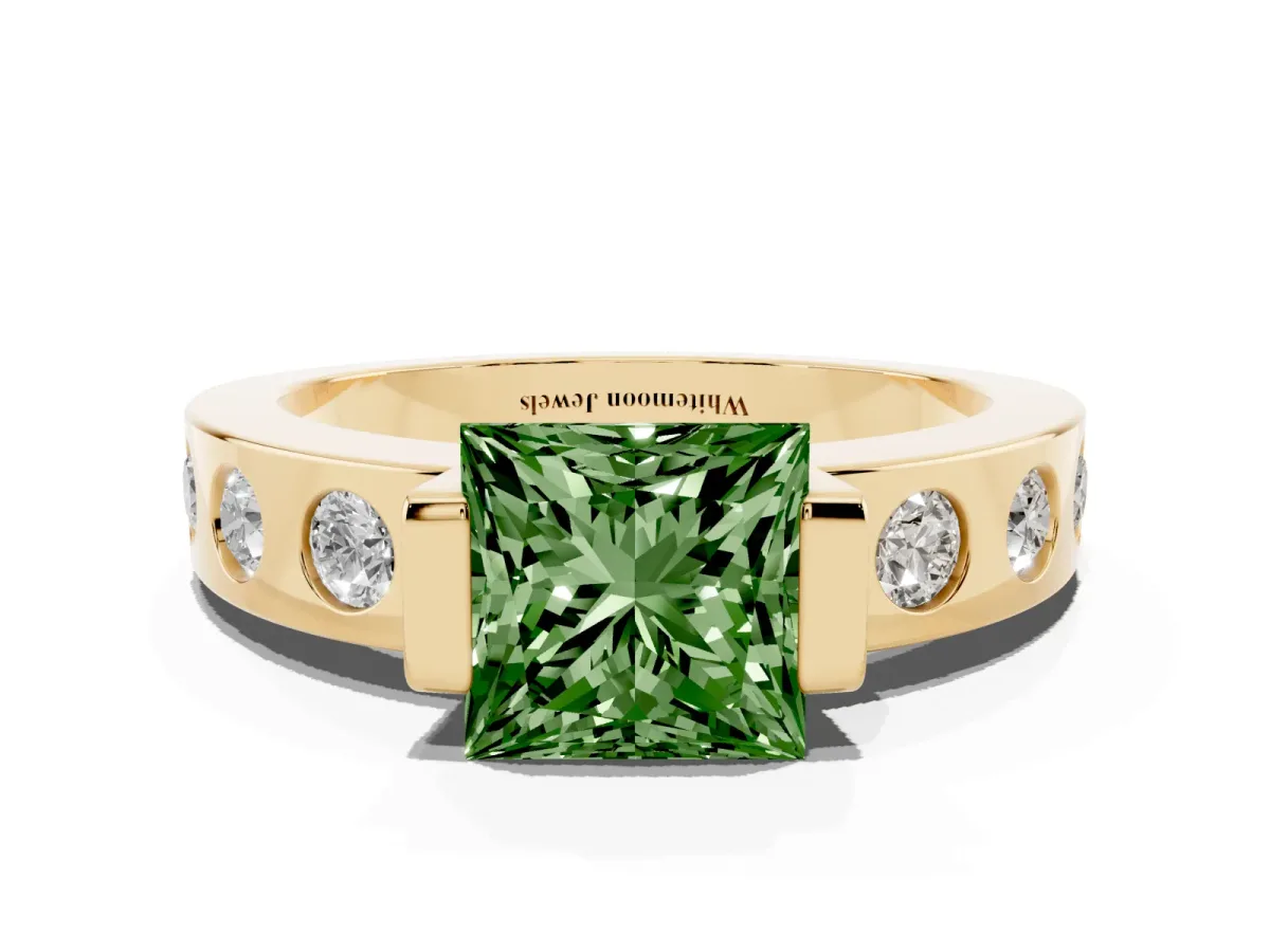 Fancy Green Princess Cut Brilliant Channel-Set Diamond Ring with Bezel Prong Setting Yellow gold