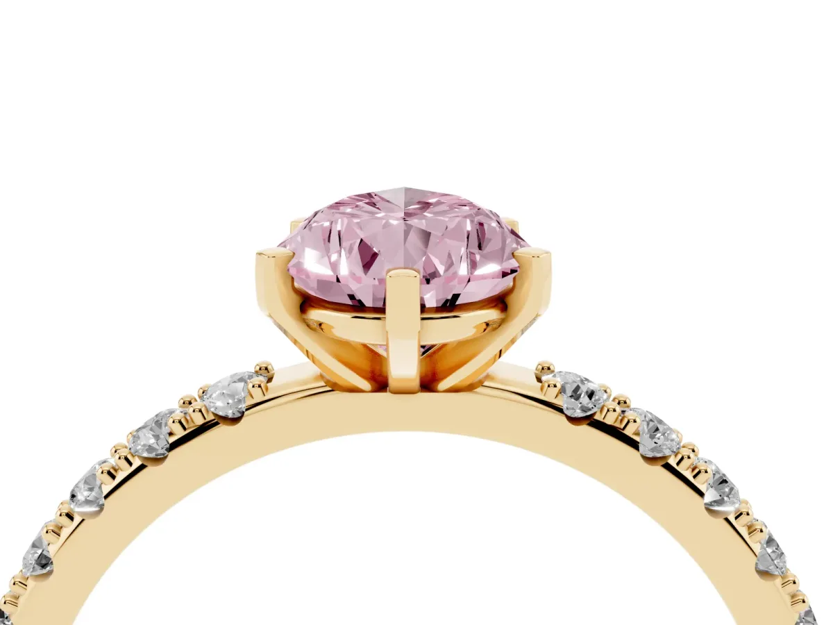 Fancy Pink Pear Cut Diamond Solitaire Pavé Band with Four-Prong Setting Yellow gold