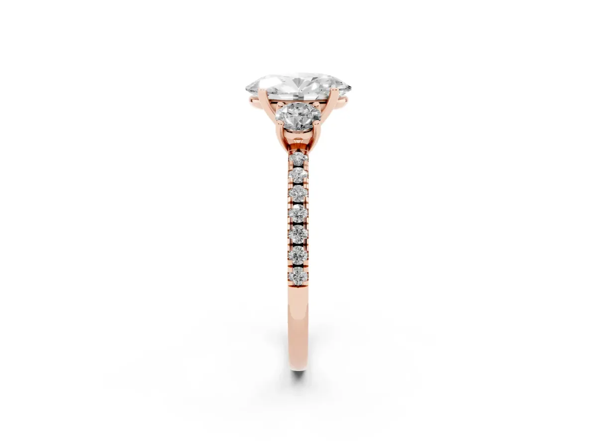 Three-Stone Oval Cut Cut Diamond Pavé Band with Prong Setting Rose gold