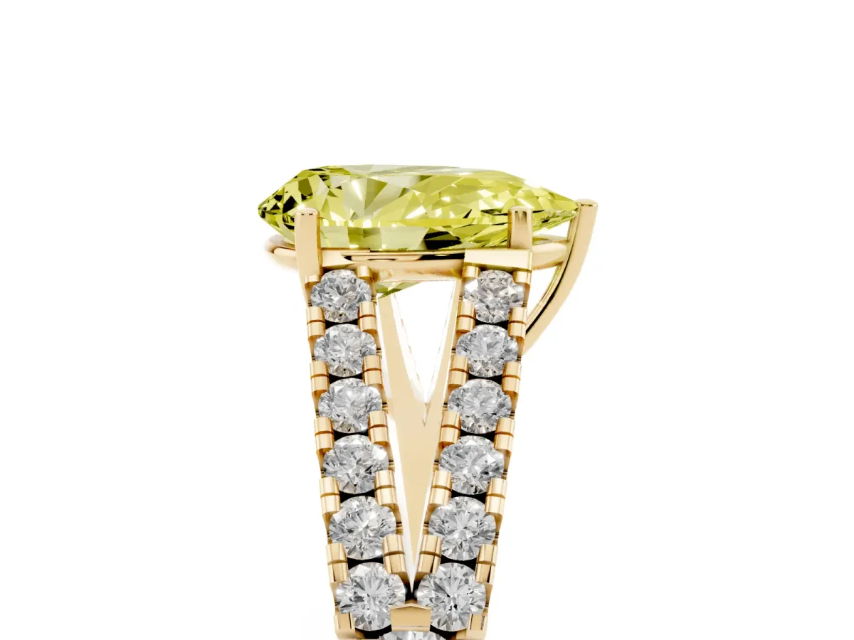 Fancy Yellow Pear Cut Diamond Split Shank Pavé Engagement Ring with Four-Prong Setting Yellow gold