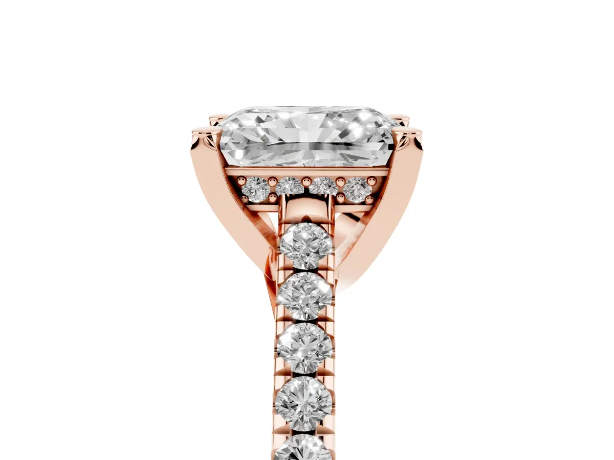 Radiant Cut Brilliant Diamond Solitaire with Pavé Band and Four-Prong Setting Rose gold