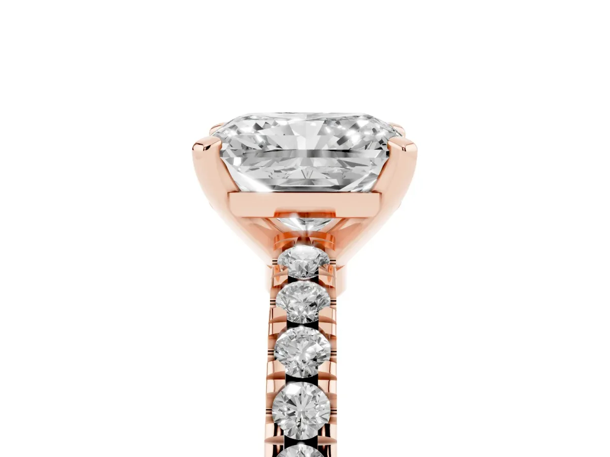 Radiant Cut Solitaire Diamond with Pavé Band and Four-Prong Setting Rose gold