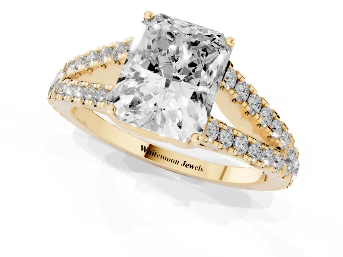 Radiant Cut Diamond Split Shank Pavé Engagement Ring with Four-Prong Setting Yellow gold