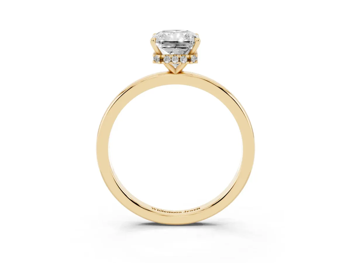 Radiant Cut Solitaire Engagement Ring with Cathedral Band and Four-Prong Setting Yellow gold