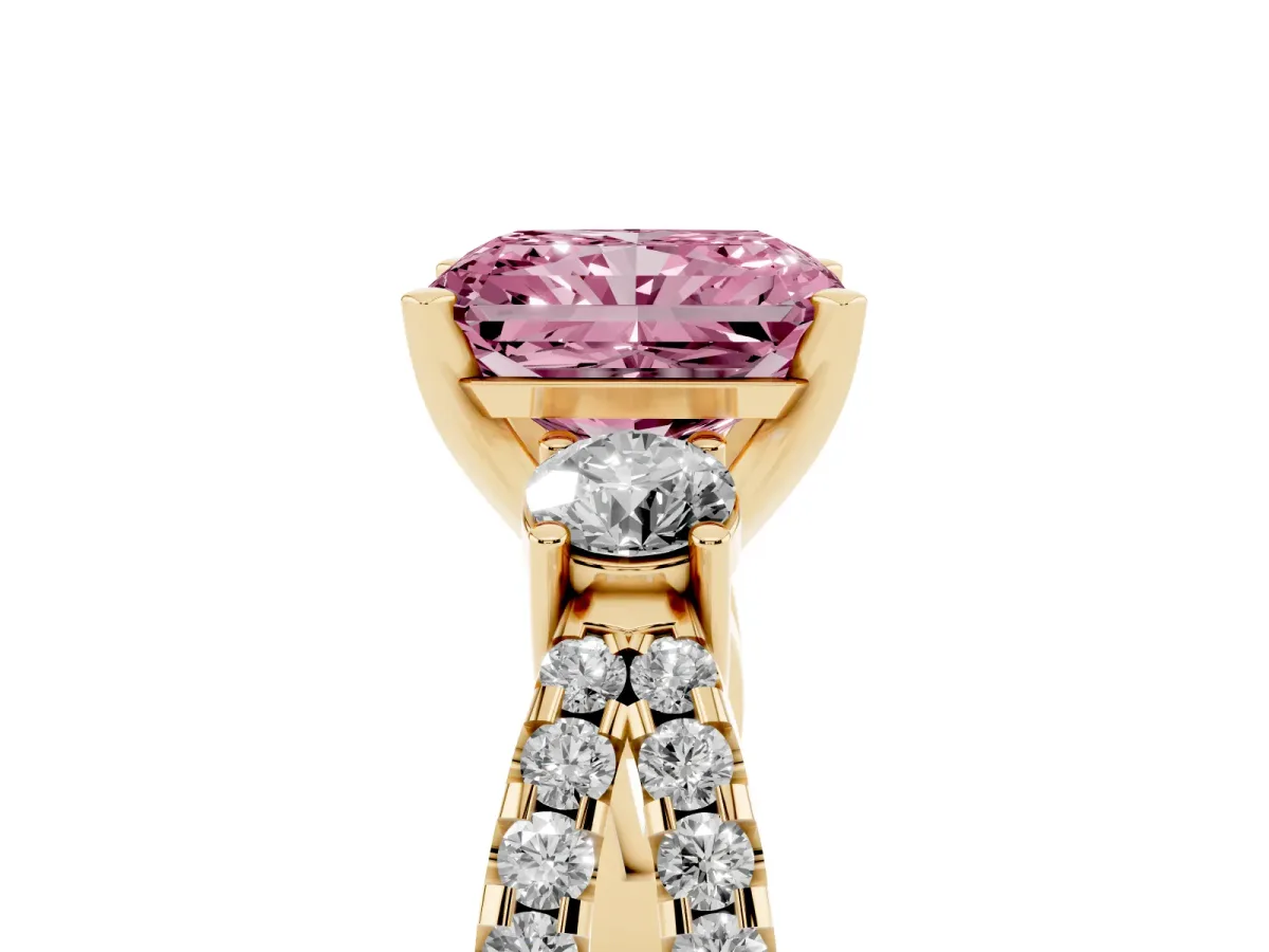 Fancy Pink Radiant Cut Diamond Three-Stone Ring with Pavé Split Shank and Four-Prong Setting Yellow gold
