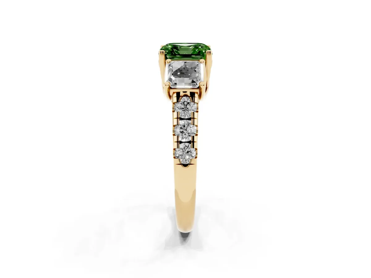 Fancy Green Three-Stone Asscher Cut Diamond Pavé Band with Prong Setting Yellow gold