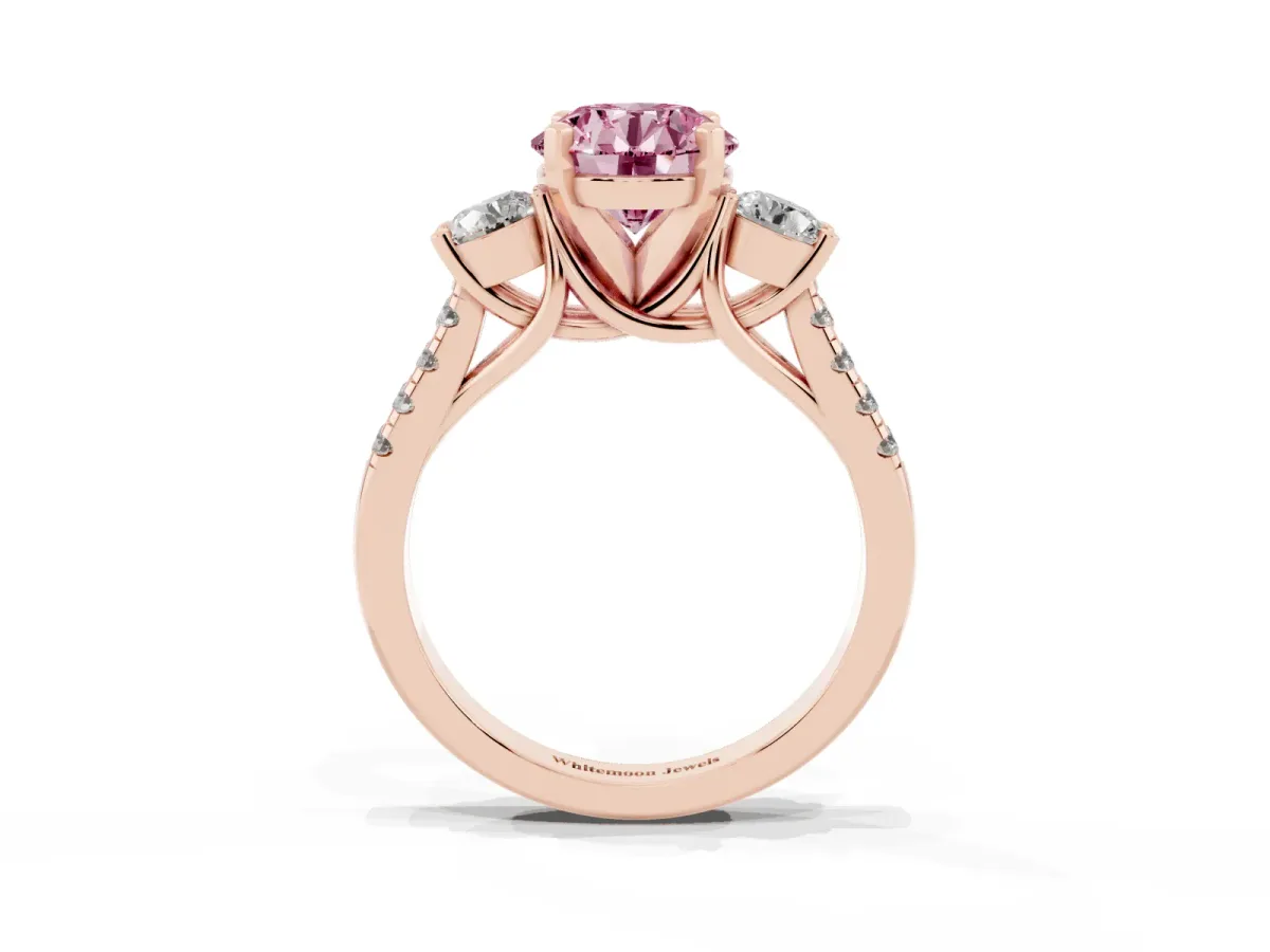 Fancy Pink Three-Stone Round Cut Diamond Pavé Band with Four-Prong Setting Rose gold