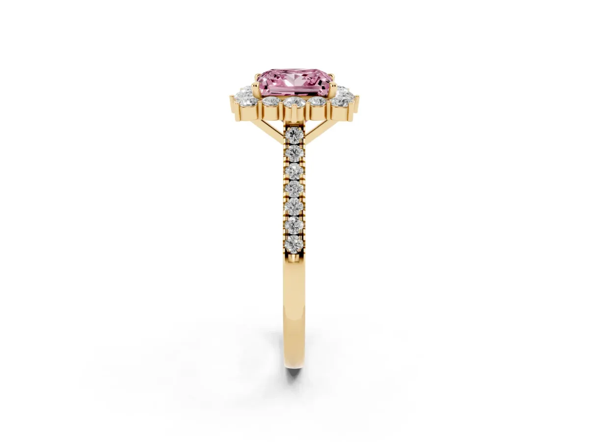Fancy Pink Princess Cut Halo Diamond Ring with Pavé Band and Prong Setting Yellow gold