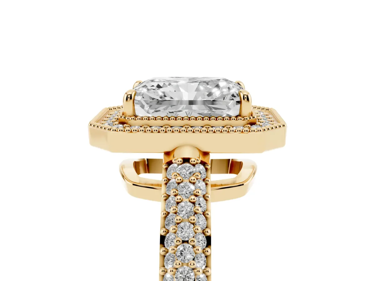 Radiant Cut Cut Halo Diamond Pave Band with Four-Prong Setting Yellow gold