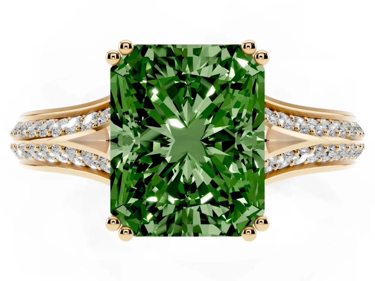 Fancy Green Radiant Cut Diamond Split Shank Engagement Ring with Pavé Band Yellow gold