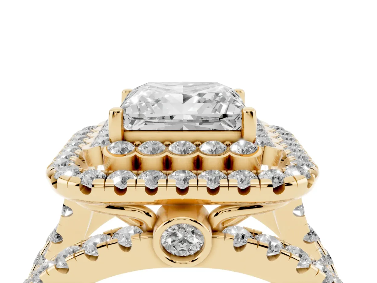 Princess Cut Diamond Double Halo Ring with Round Pavé Split Shank and Prong Setting Yellow gold