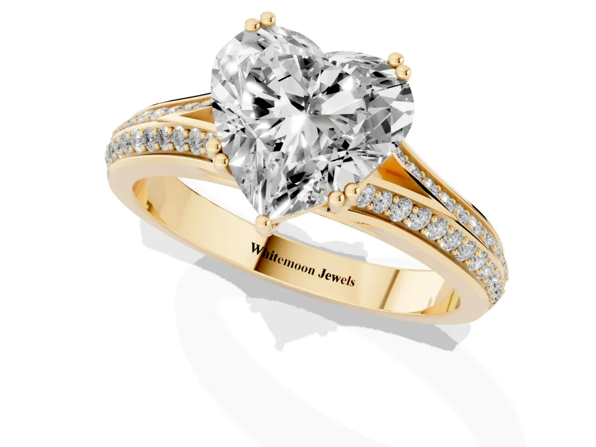 Heart Cut Diamond Split Shank Engagement Ring with Pavé Band Yellow gold