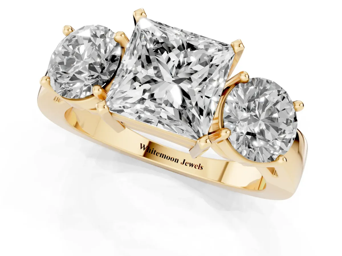 Three-Stone Princess Cut Diamond Ring with Round Side Stones, Classic Band, and Four-Prong Setting Yellow gold
