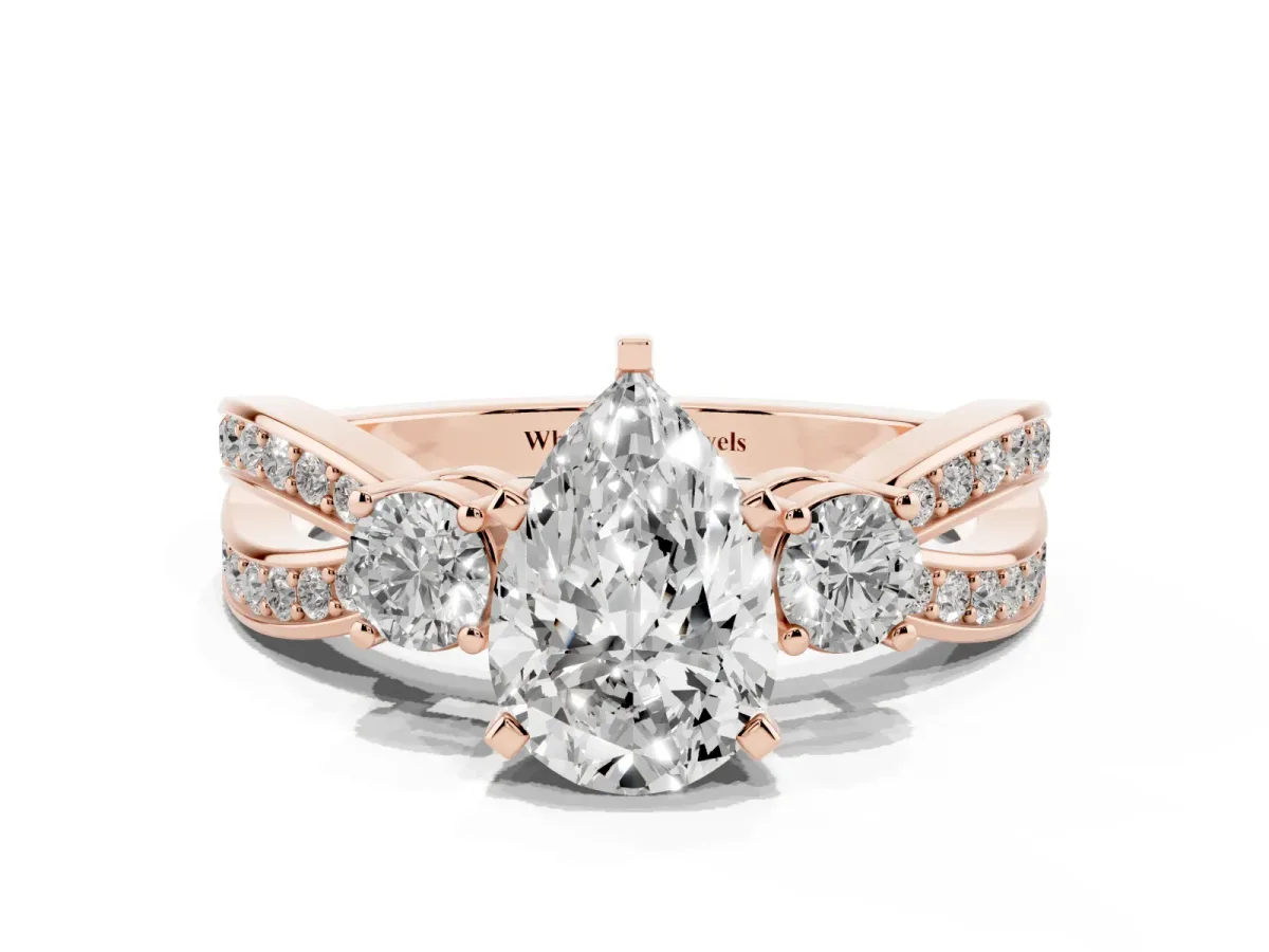 Three-Stone Pear Cut Cut Diamond Twist Band with Prong Setting Rose gold