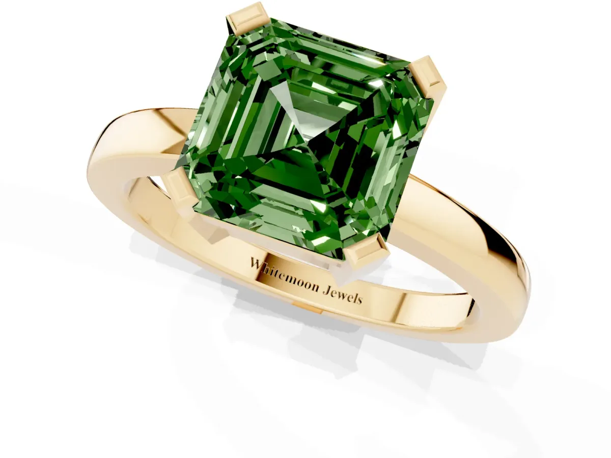 Fancy Green Asscher Cut Cut Solitaire Ring with Four-Prong Setting and Classic Band Yellow gold