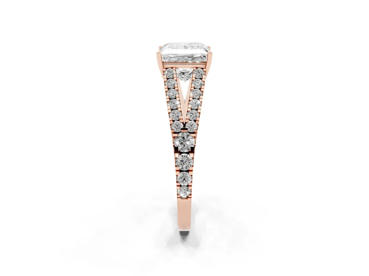 Princess Cut Diamond Split Shank Pavé Engagement Ring with Four-Prong Setting Rose gold