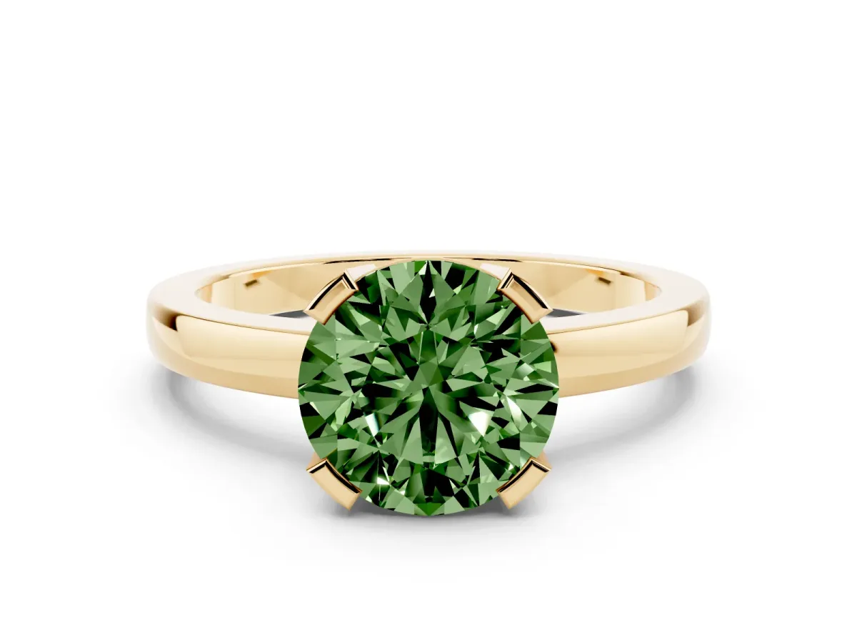 Fancy Green Round Cut Cut Solitaire Ring with Four-Prong Setting and Classic Band Yellow gold