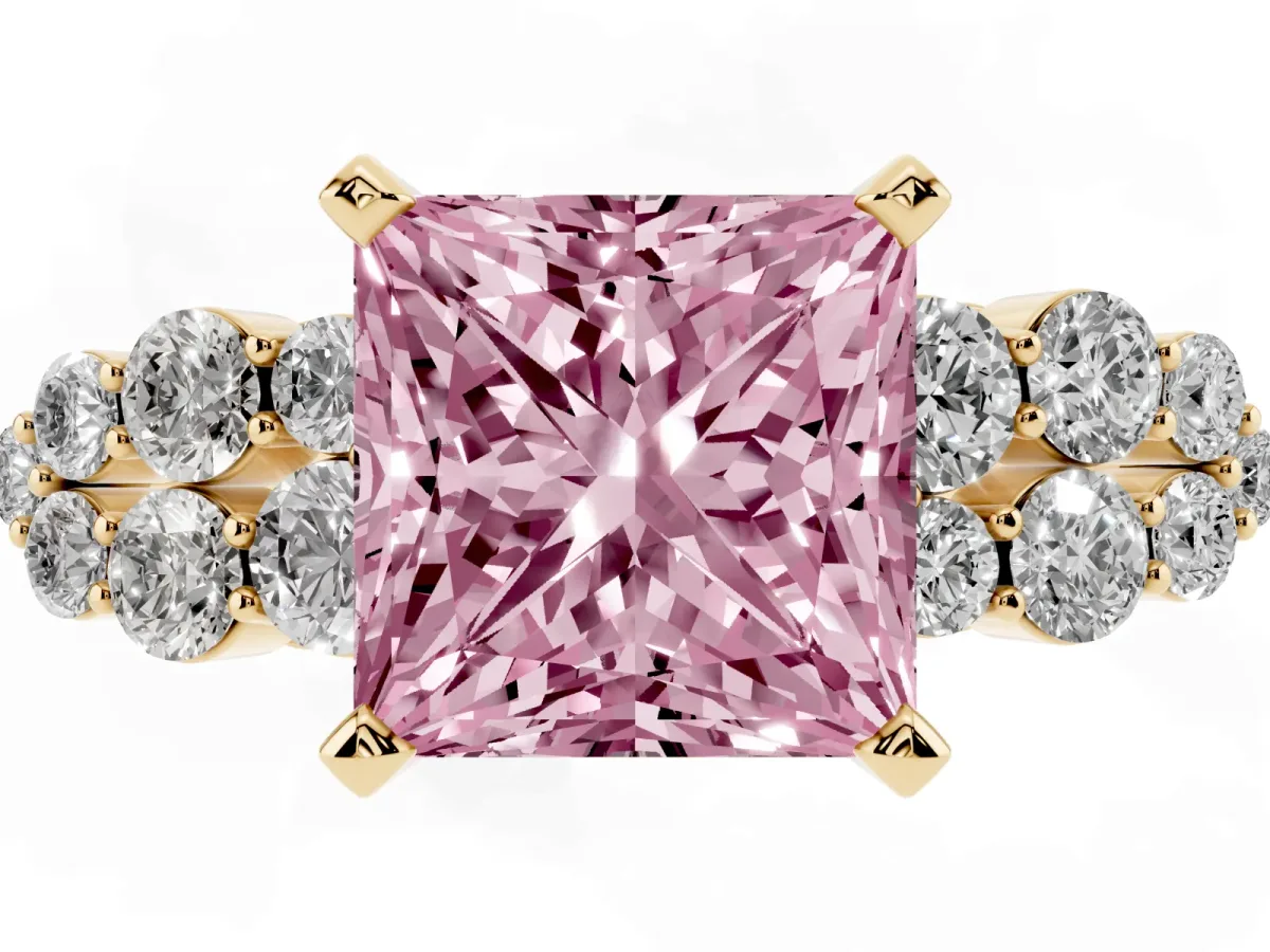 Fancy Pink Princess Cut Cluster Diamond Engagement Ring with Pavé Band and Four-Prong Setting Yellow gold
