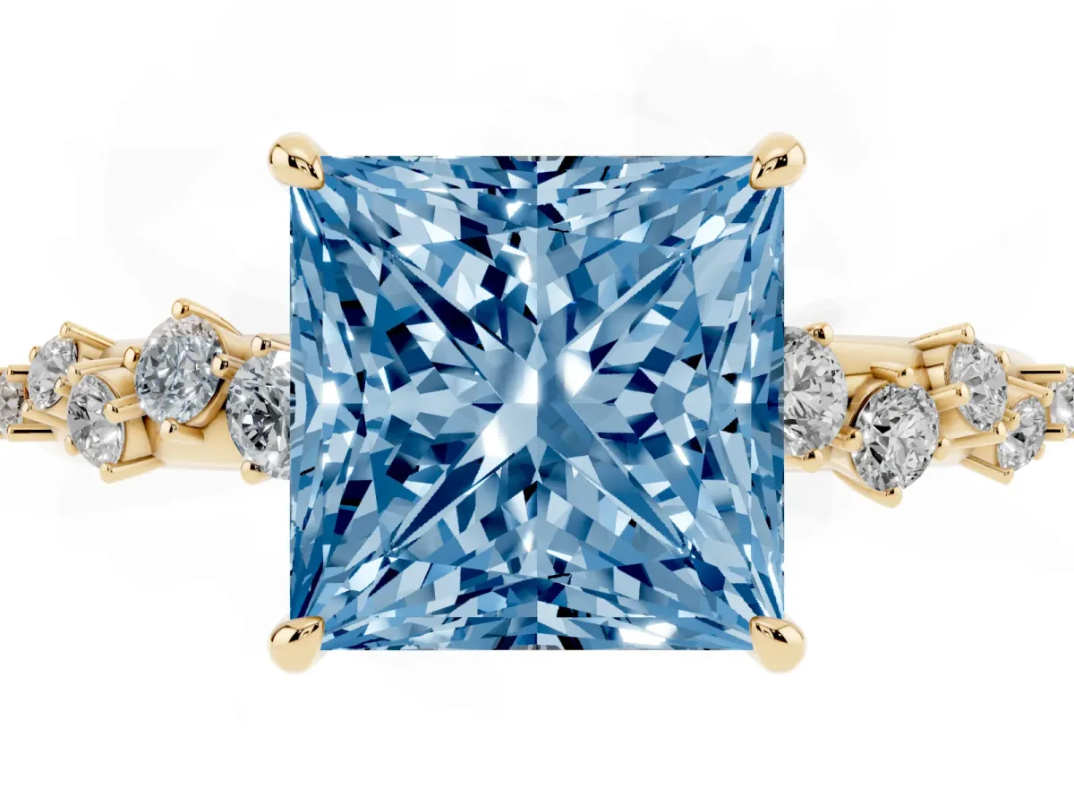 Fancy Blue Princess Cut Diamond Cluster Prong-Set Solitaire Ring Yellow gold