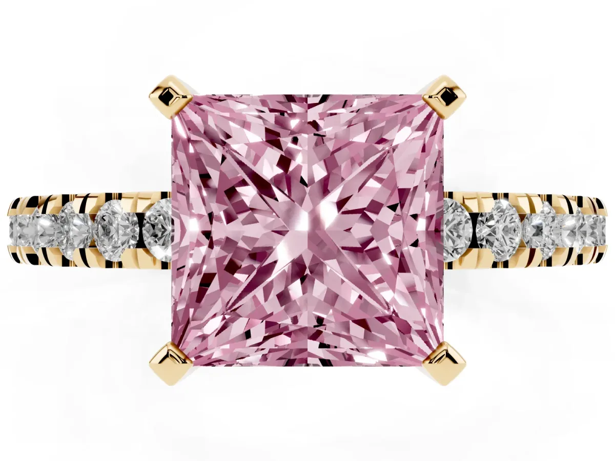 Fancy Pink Princess Cut Solitaire Diamond with Pavé Band and Four-Prong Setting Yellow gold