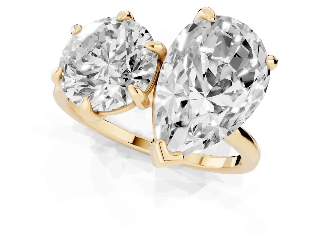 Round and Pear Toi Moi Ring with Prong Setting and Plain Band Yellow gold