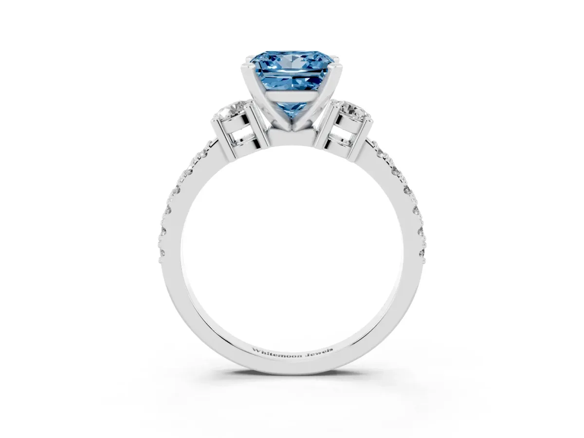 Fancy Blue Princess Cut Three-Stone Diamond Pavé Band with Prong Setting Silver