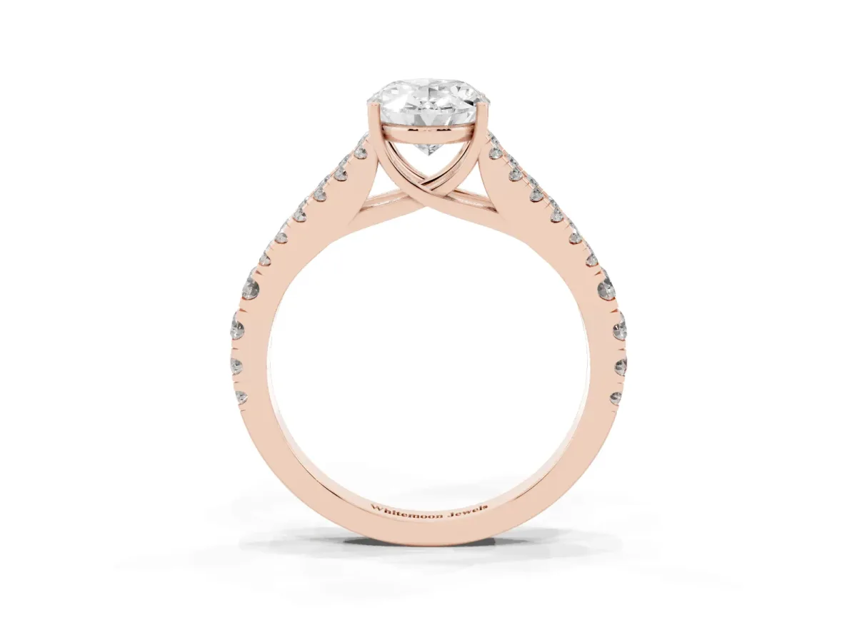 Oval Cut Diamond Split Shank Engagement Ring with Round Pavé and Prong Setting Rose gold
